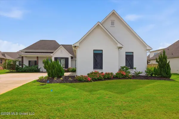 1009 Sapphire Crossing, Flowood, MS 39232