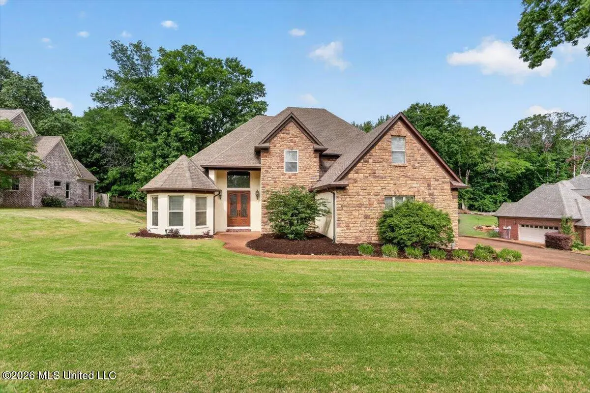 4213 W Dickens Place Drive, Southaven, MS 38672 - #1