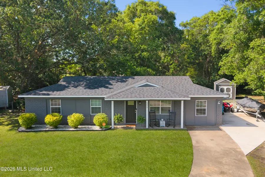 5079 Maid Marion Drive, Pascagoula, MS 39581 - #2