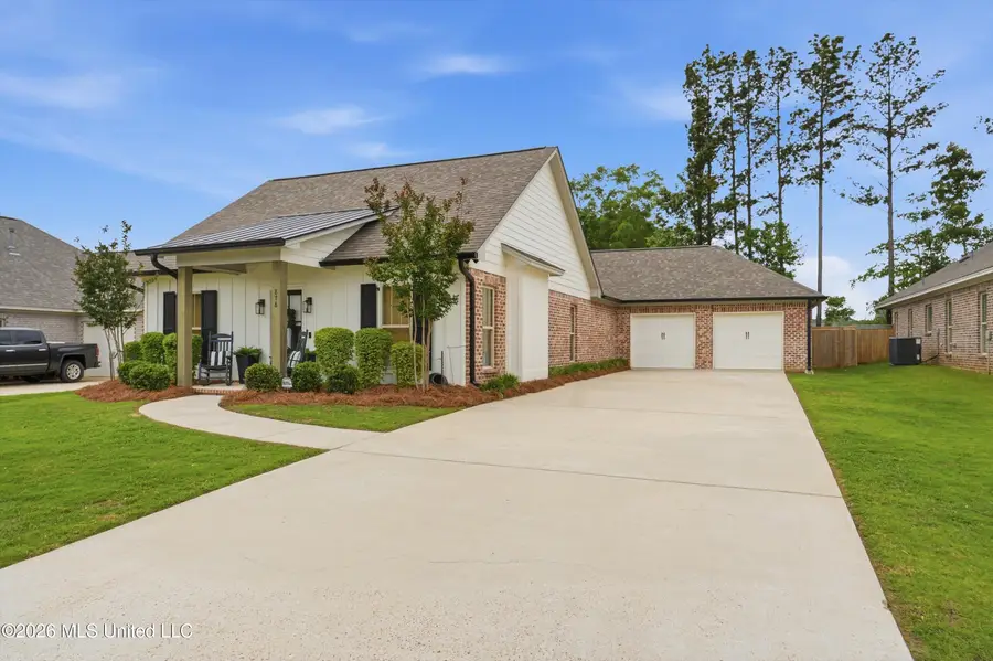 878 Long Leaf Circle, Brandon, MS 39042 - #2