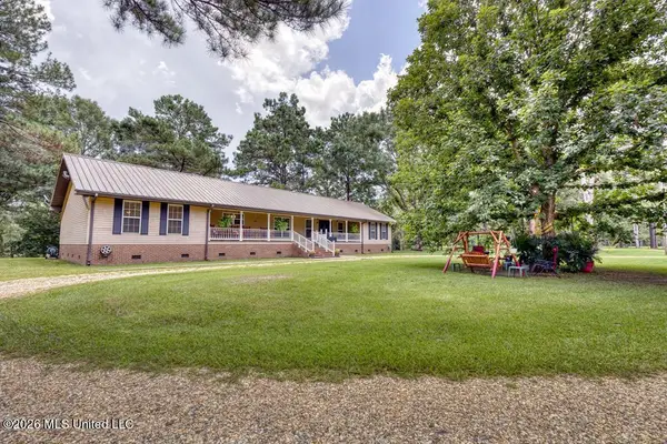 57 Thompson Lane, Carriere, MS 39426