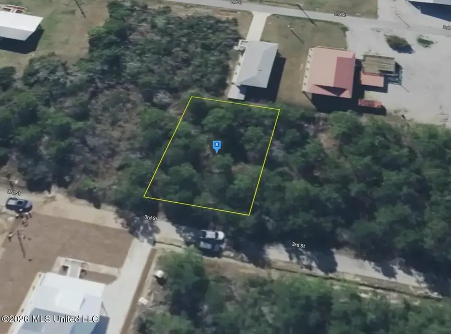 345 3rd Street, Waveland, MS 39576 - #3