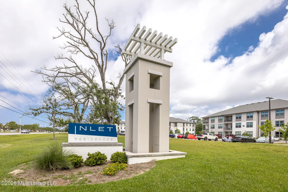 2501 Bienville Boulevard, Ocean Springs, MS 39564 - #1