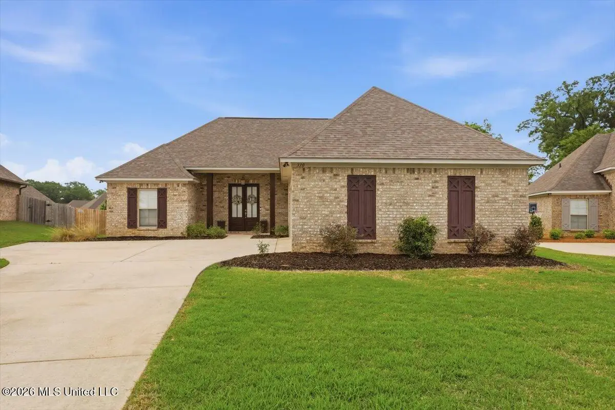 310 Candlewood Court, Canton, MS 39046 - #1
