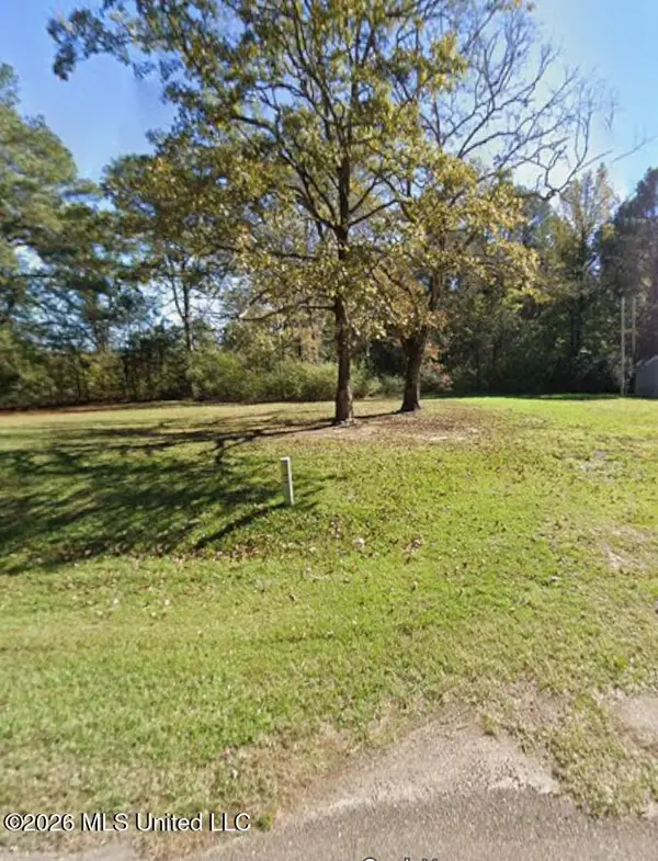 Star Road, Brandon, MS 39042