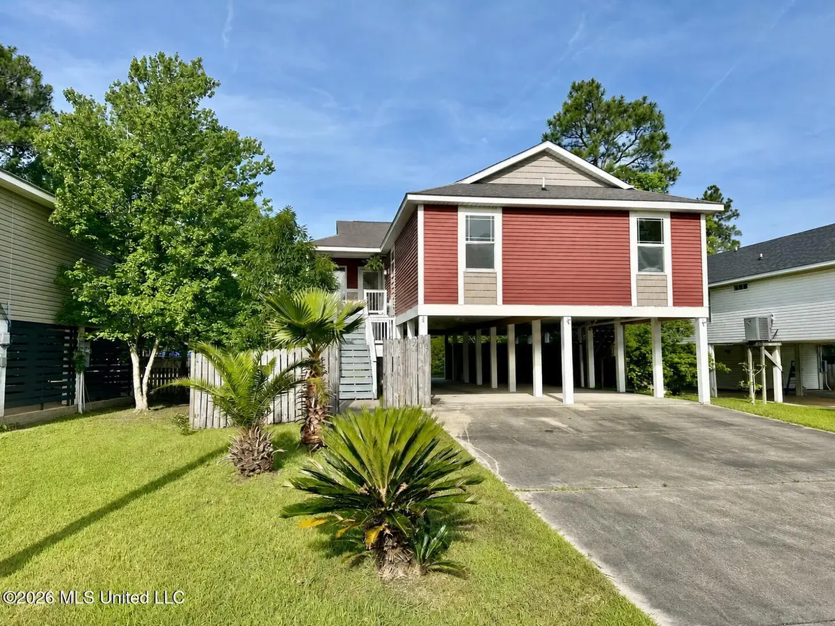 203 Pinewood Drive, Pass Christian, MS 39571 - #1
