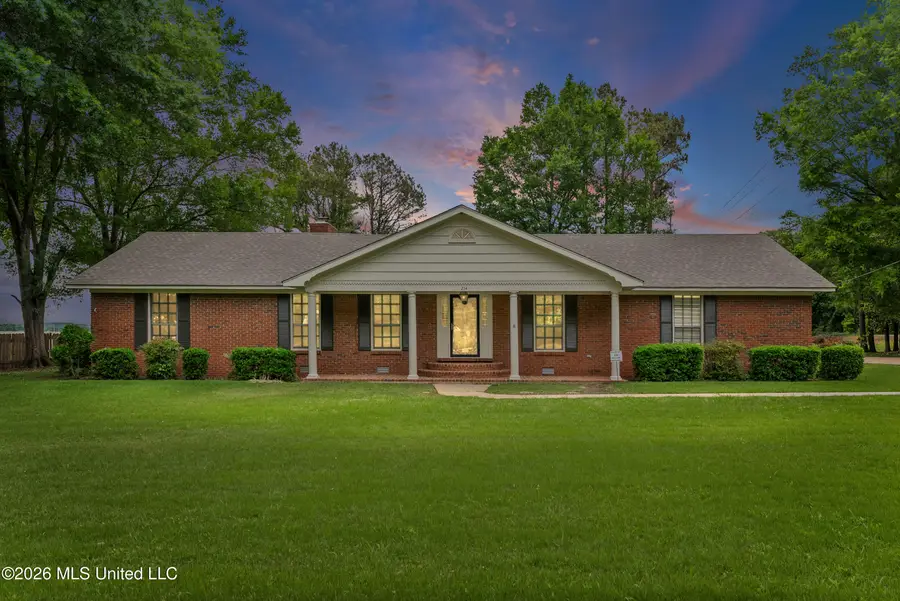 234 Terry Avenue, Crenshaw, MS 38621 - #3