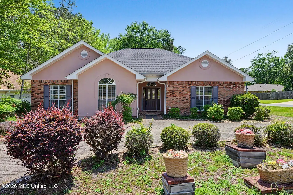 89357 E Diamondhead Drive, Diamondhead, MS 39525 - #1