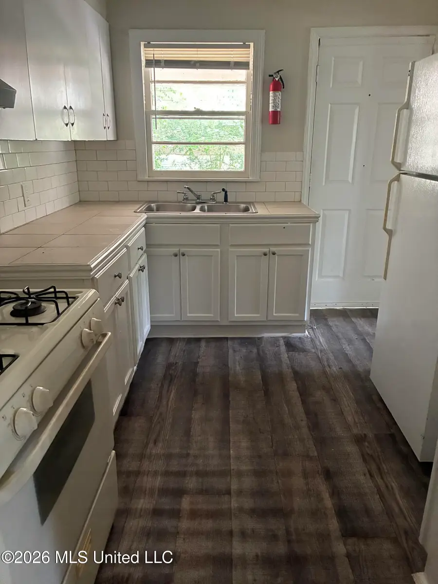 756 Kensington Place, Jackson, MS 39206 - #2
