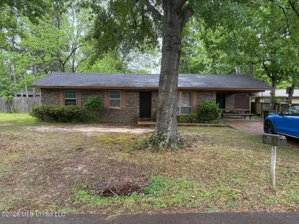 190 Greenbriar Circle, Holly Springs, MS 38635
