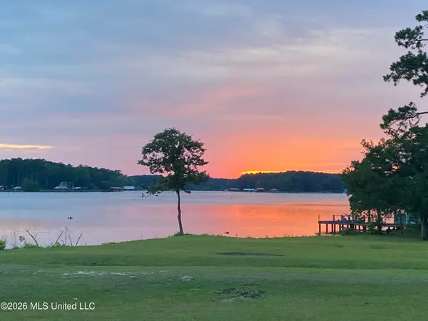 Lake Eddins 1638, Pachuta, MS 39347