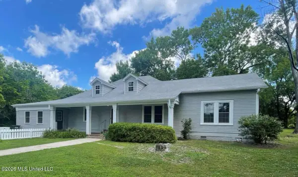 65 Janie Catherine Avenue, Holly Springs, MS 38635