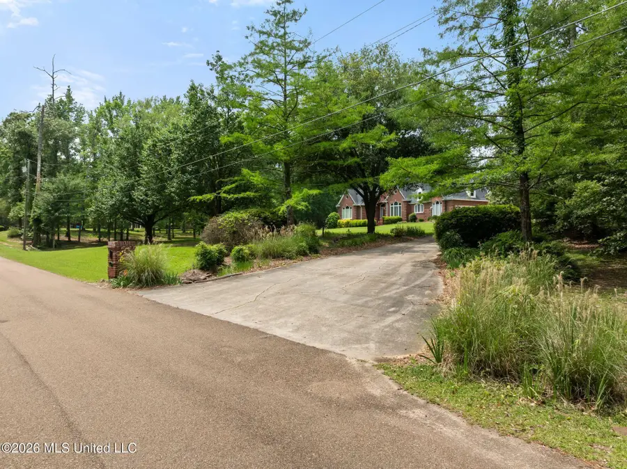 21 Shady Creek Trail, Brookhaven, MS 39601 - #2