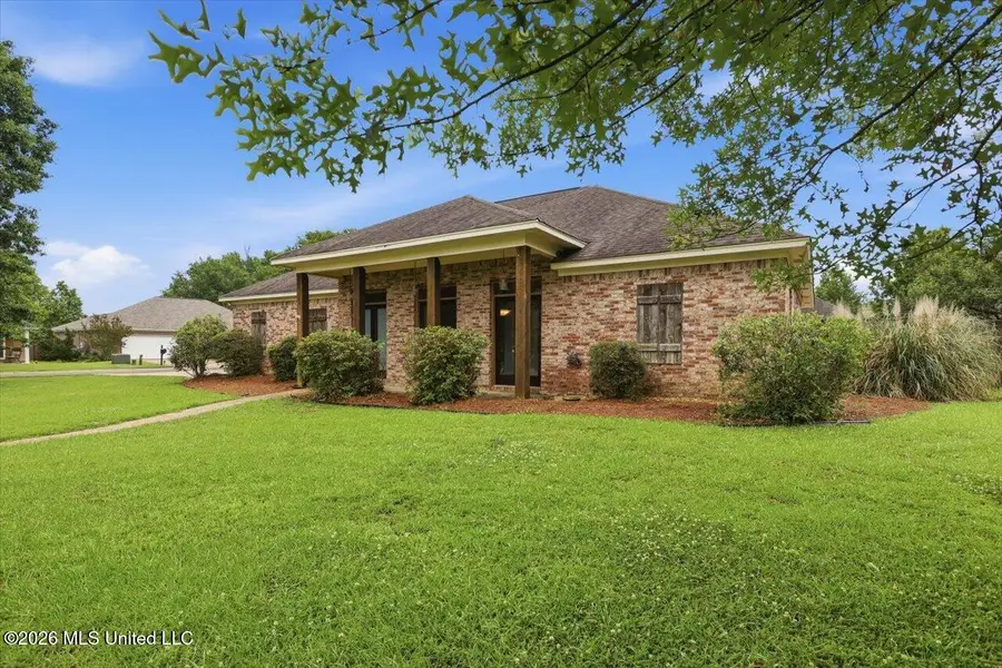 101 Glenrose Court, Canton, MS 39046 - #2