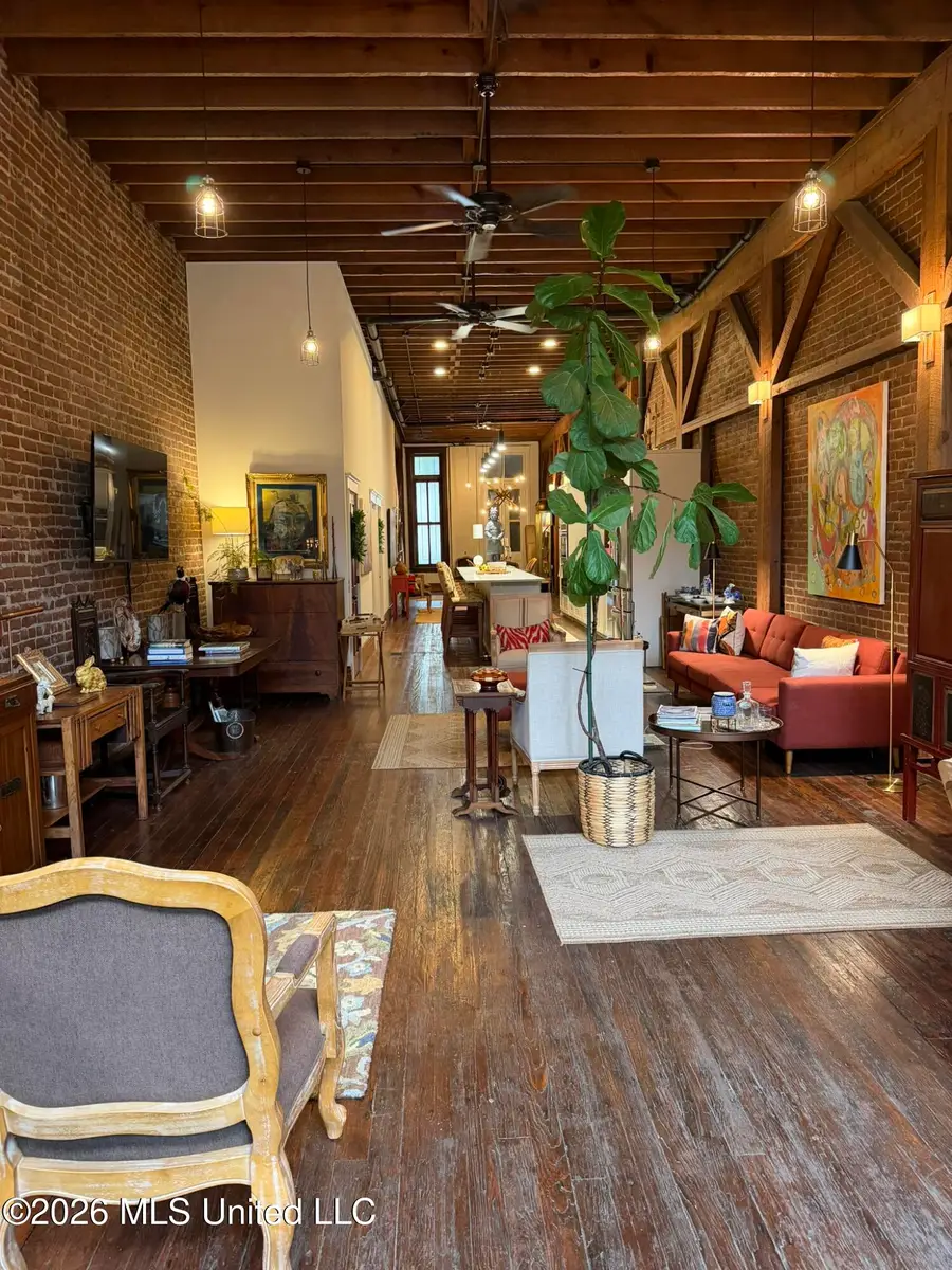 413 Franklin Street, Natchez, MS 39120 - #2