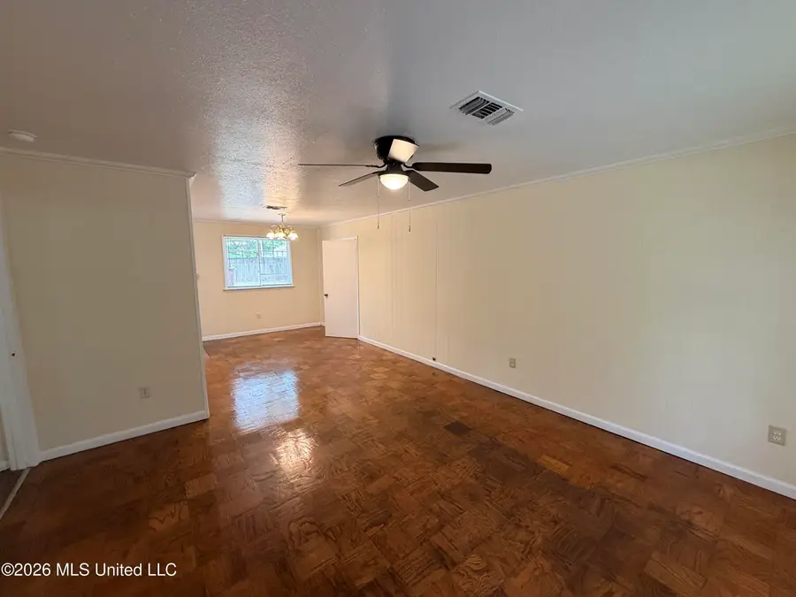 2805 Engleside Drive, Jackson, MS 39212 - #2