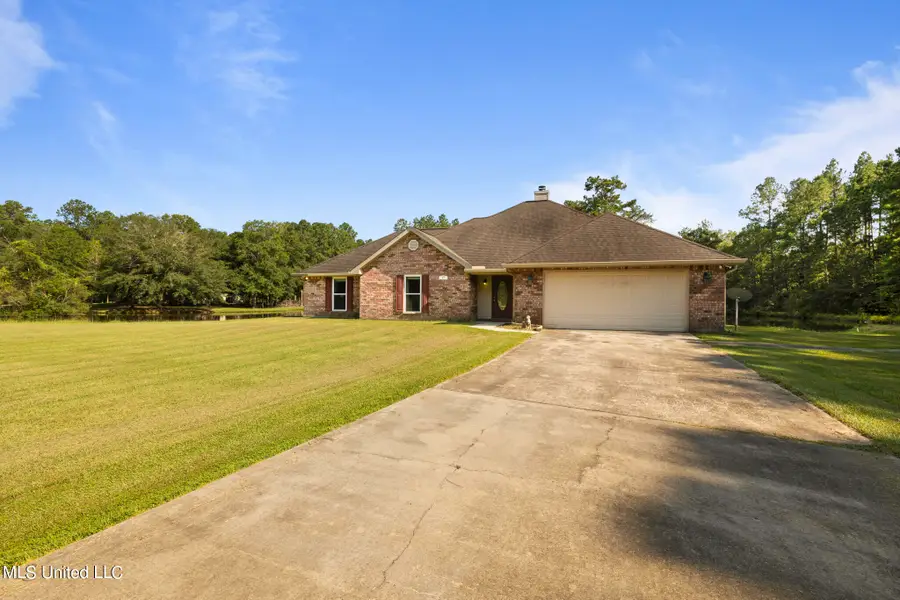 17 P M Hall Road, Poplarville, MS 39470 - #2