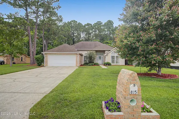 815 On The Green, Biloxi, MS 39532