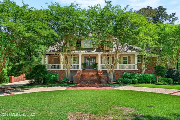 40 Marais Ridge, Hattiesburg, MS 39402