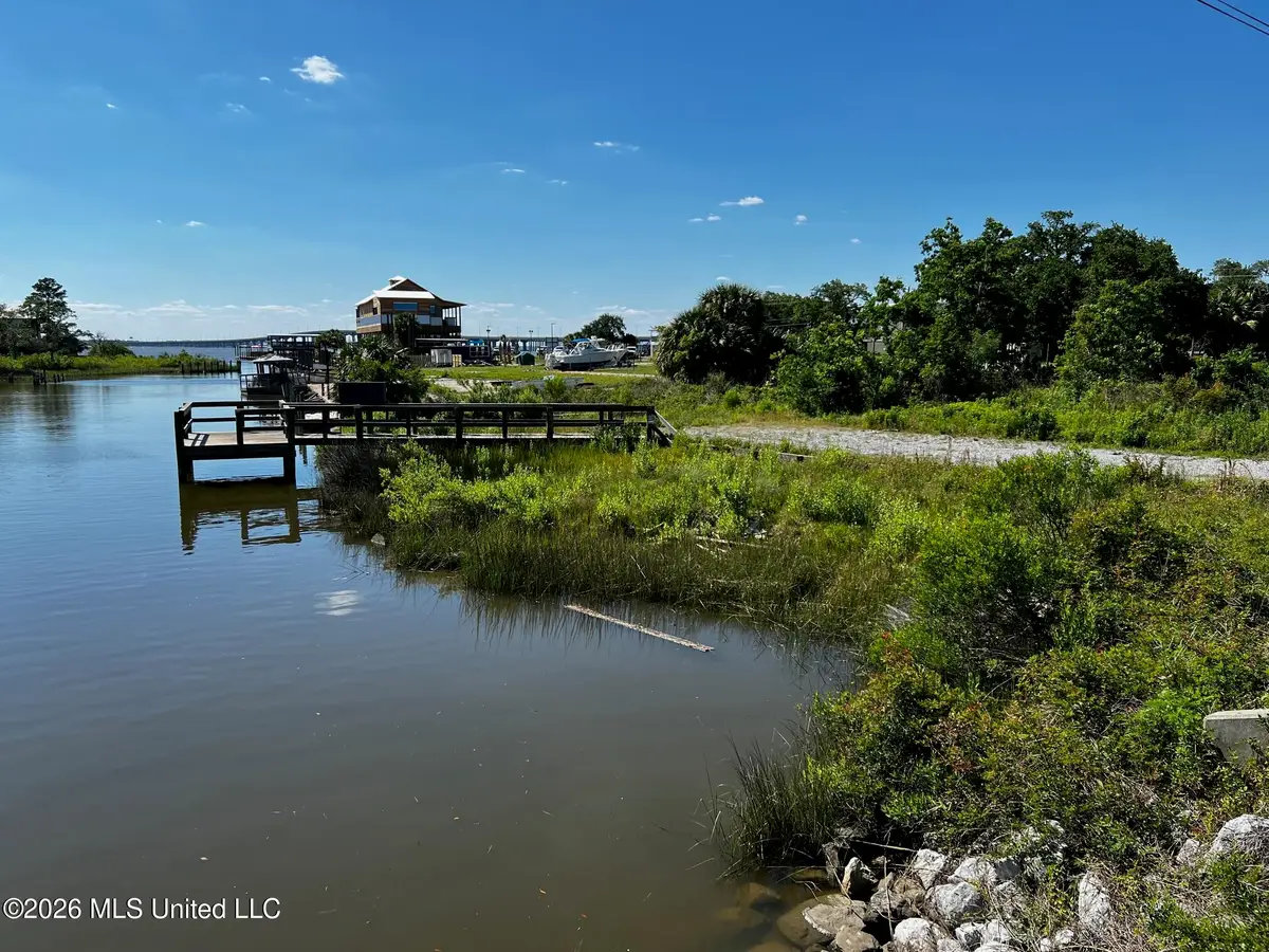601 3rd Avenue, Pass Christian, MS 39571 - #1