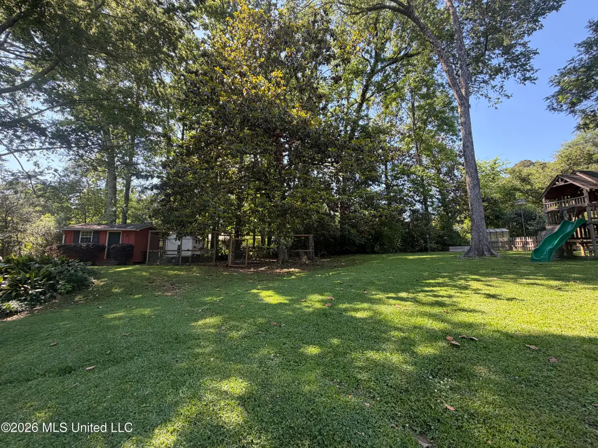 211 Glenwood Drive, Natchez, MS 39120 - #1