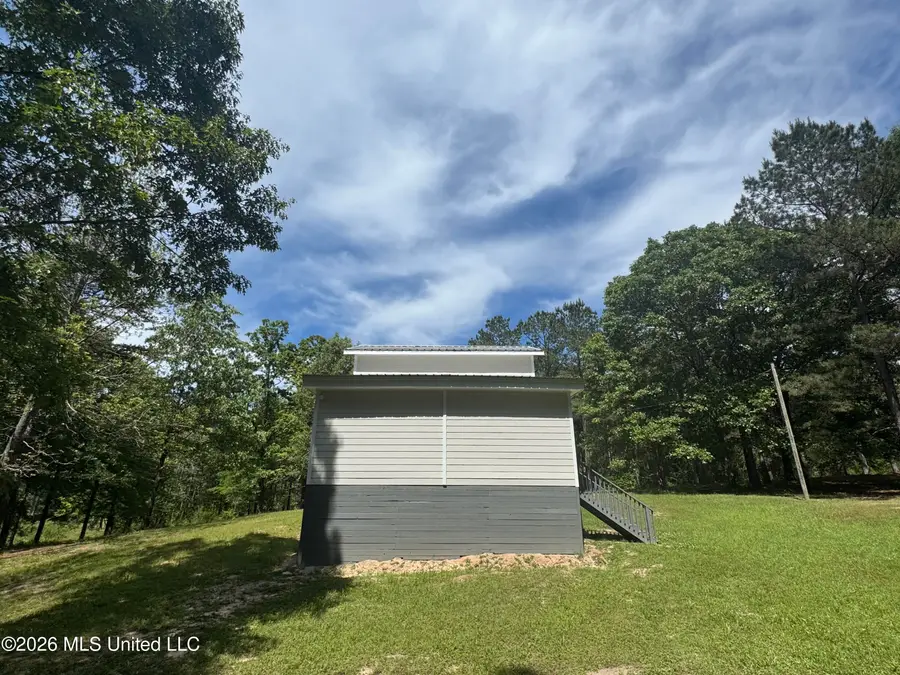 1108 Sherwood Drive, McComb, MS 39648 - #3