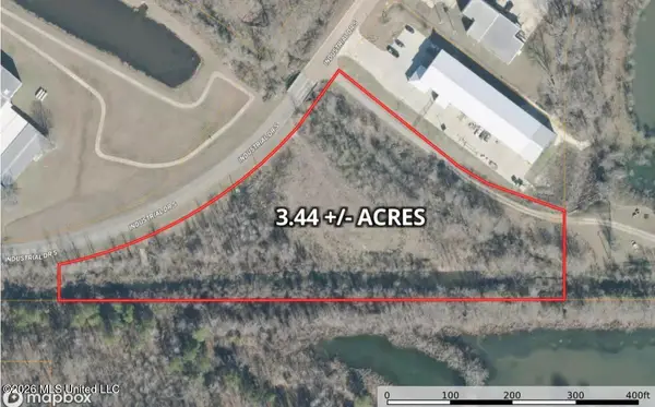 386 S Industrial Drive, Gluckstadt, MS 39110