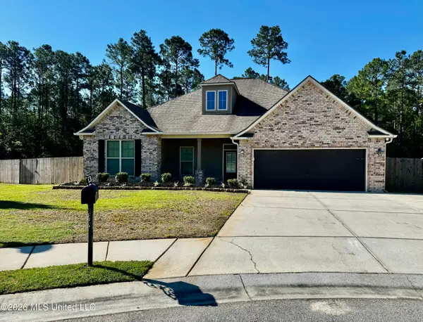 7448 Saints Circle, Ocean Springs, MS 39564