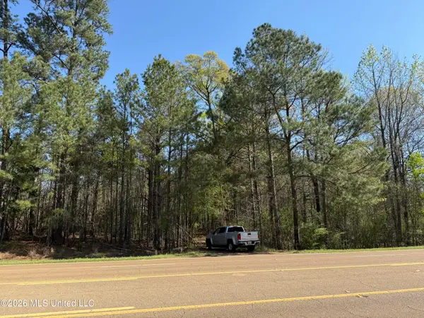 7020 S Siwell Road, Byram, MS 39272