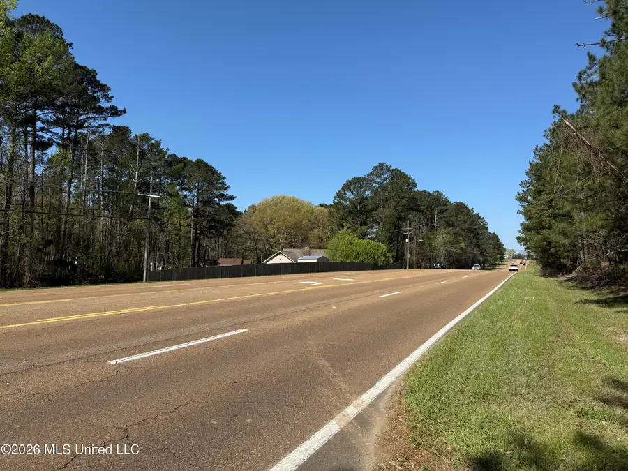 7020 S Siwell Road, Byram, MS 39272 - #3