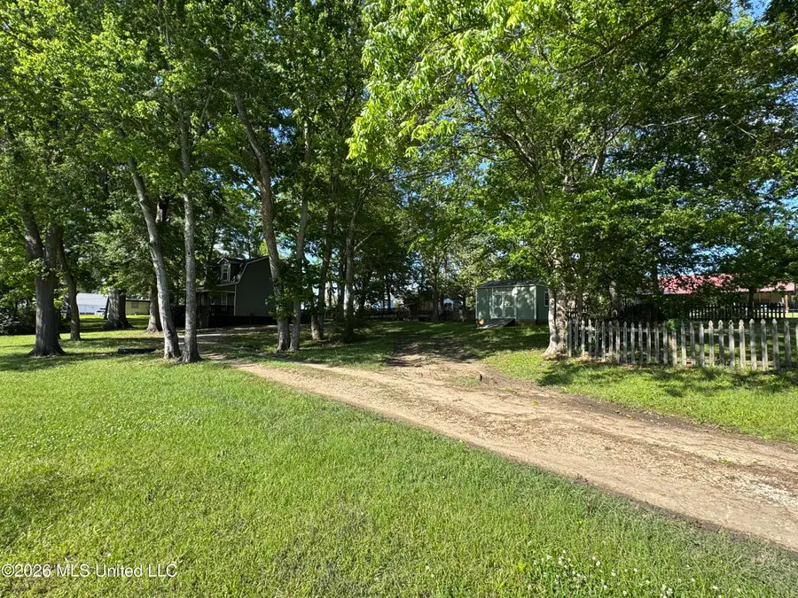 128 SE Jones Street, Flora, MS 39071 - #2