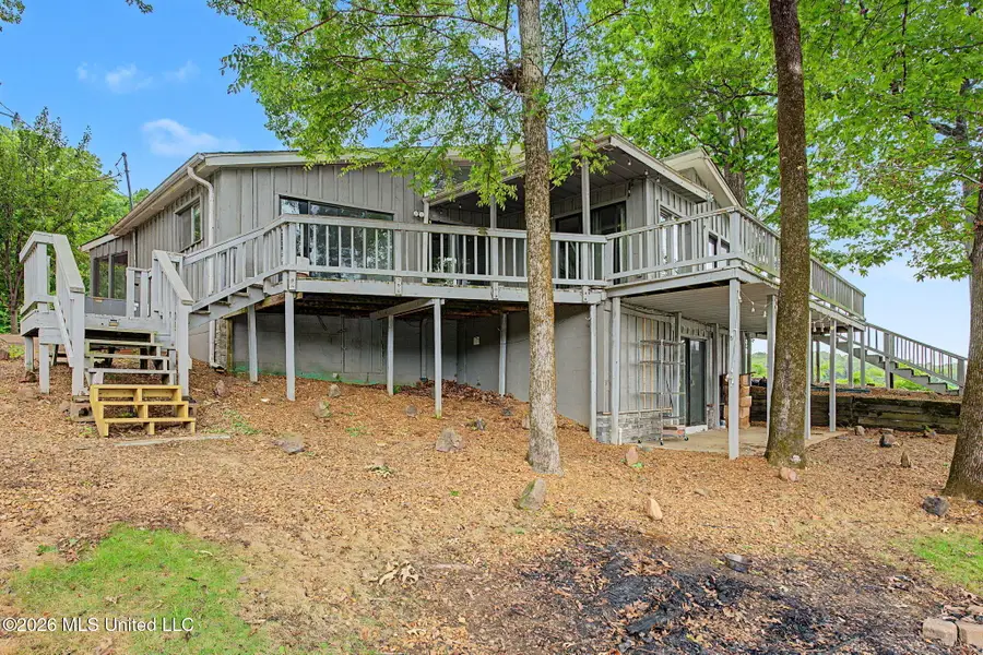1150 S Thunderbird Drive, Hernando, MS 38632 - #2