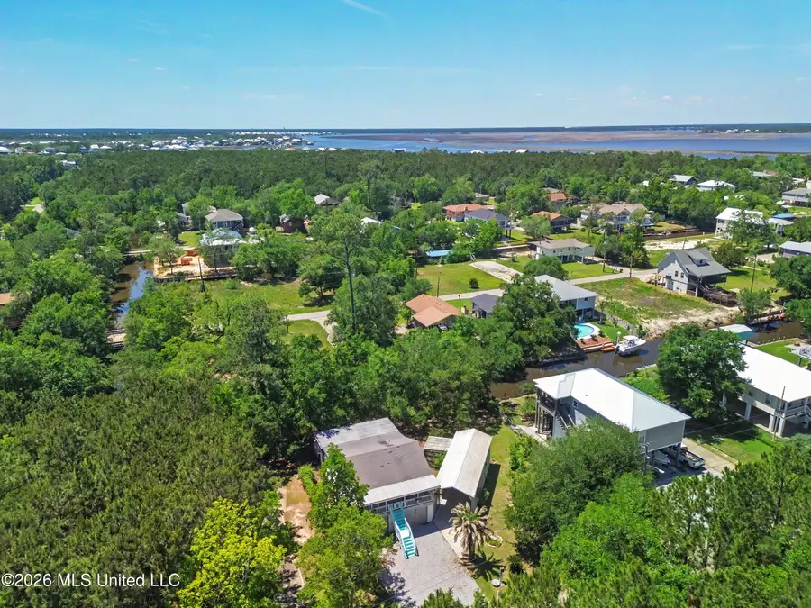 22 Wolfe Street, Bay Saint Louis, MS 39520 - #3