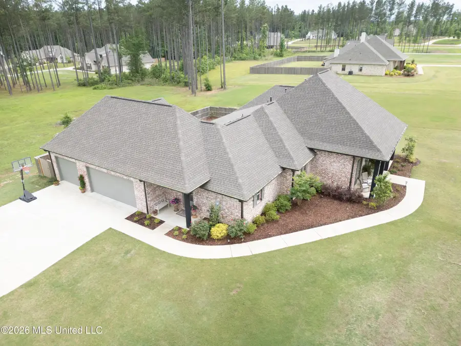 400 Fallen Acorn Circle, Brandon, MS 39047 - #2