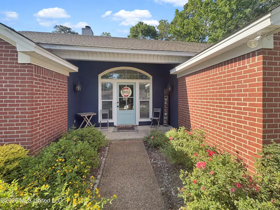 113 Twin Oaks Drive, Brandon, MS 39047 - #3