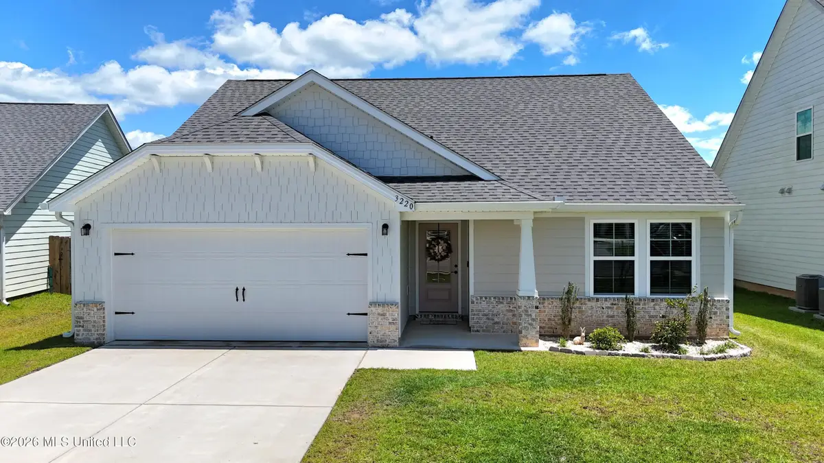 3220 Smugglers Cove, Ocean Springs, MS 39564 - #1