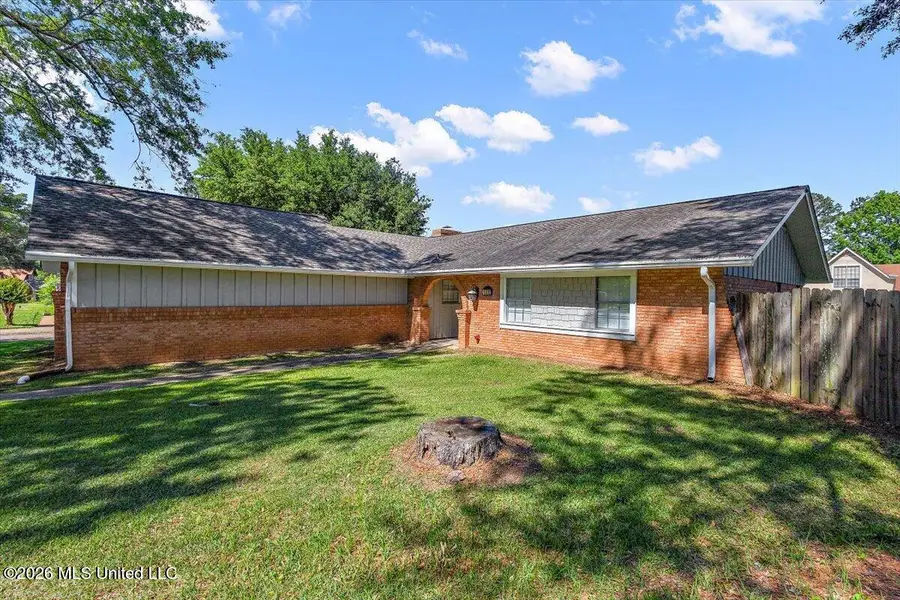 140 Trimble Street, Pearl, MS 39208 - #2