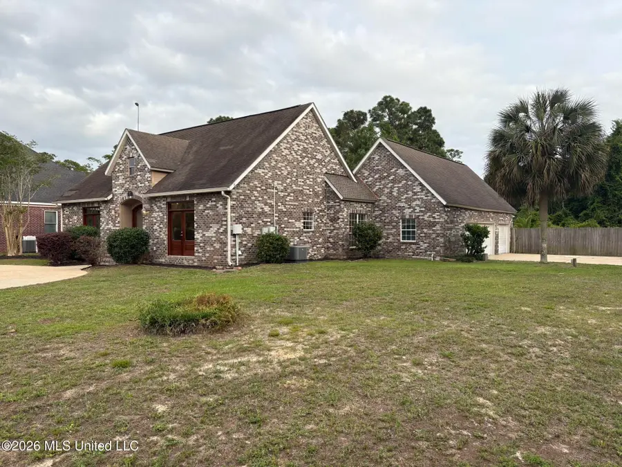 5601 Woody End Road, Ocean Springs, MS 39564 - #2