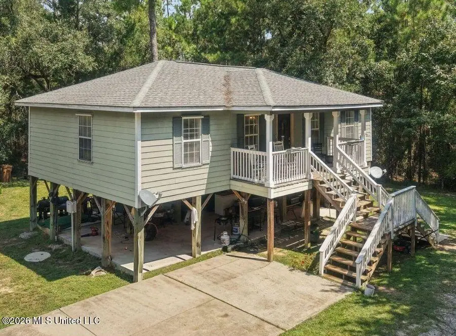 560 Pelican Avenue, Pass Christian, MS 39571 - #2