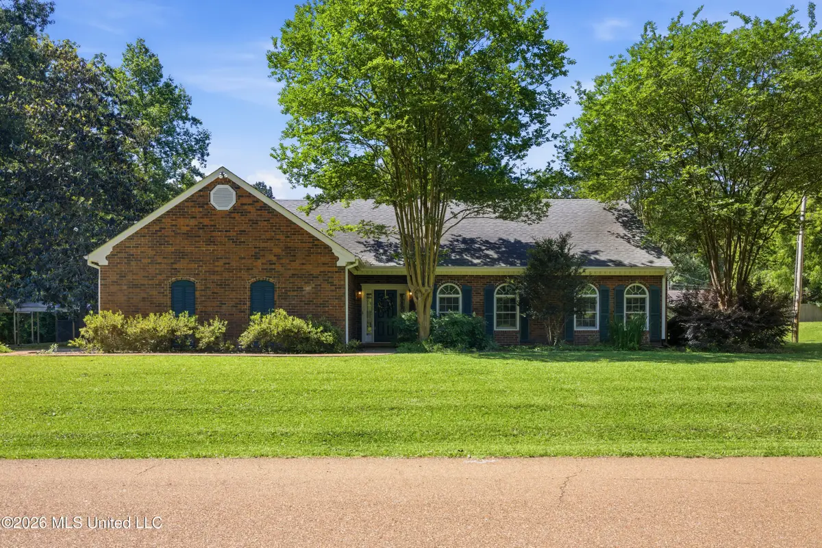 2307 Arrowhead Drive, McComb, MS 39648 - #1