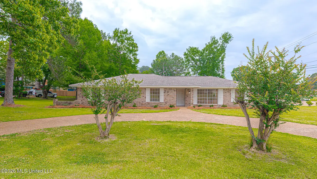 1206 Sunset Drive, Canton, MS 39046 - #1