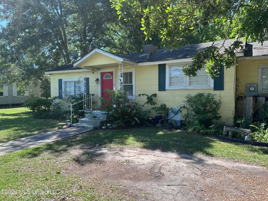 1110 Live Oak Avenue, Pascagoula, MS 39567 - #2