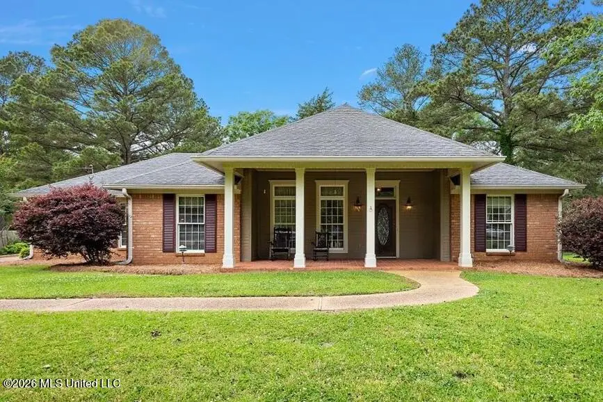 19 Deerfield Drive, Madison, MS 39110 - #1