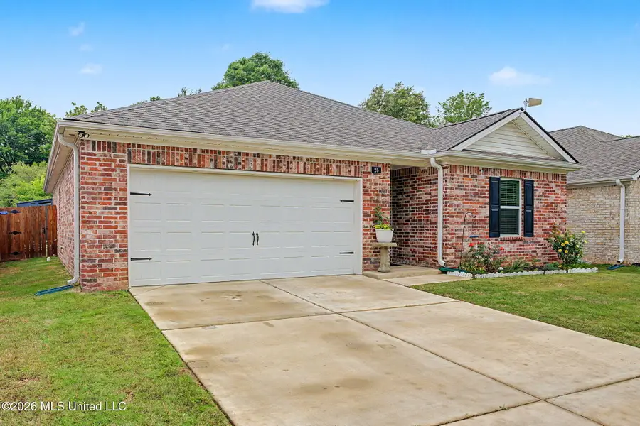 26 Lee Creek Lane, Byhalia, MS 38611 - #3