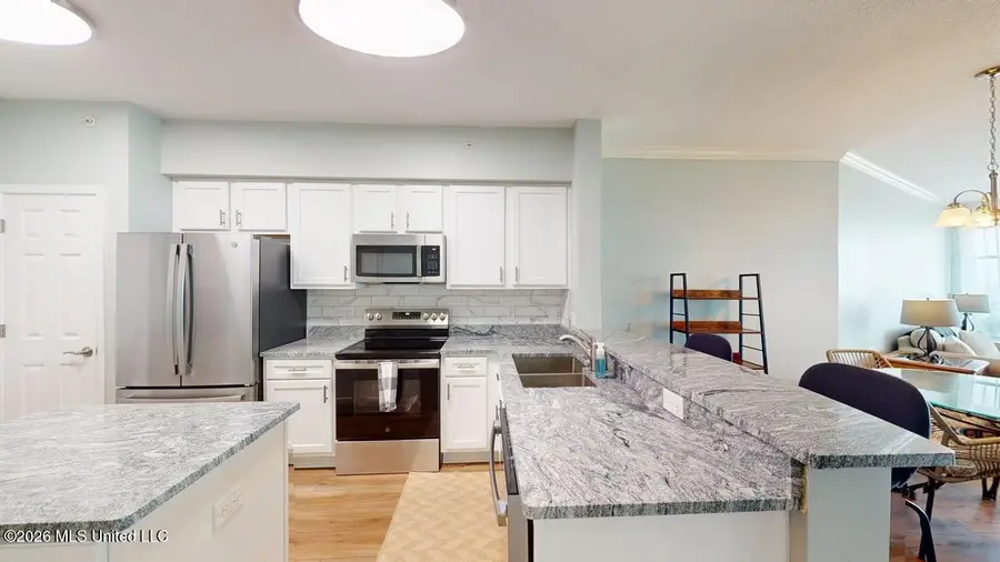 2230 Beach Drive, Gulfport, MS 39507 - #3