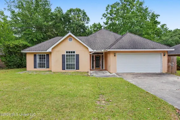 7881 Hilo Way, Diamondhead, MS 39525