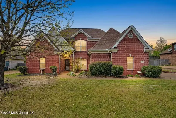 592 Rowan Oak Place, Hernando, MS 38632