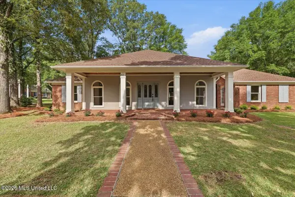 427 Autumn Oak Drive, Madison, MS 39110