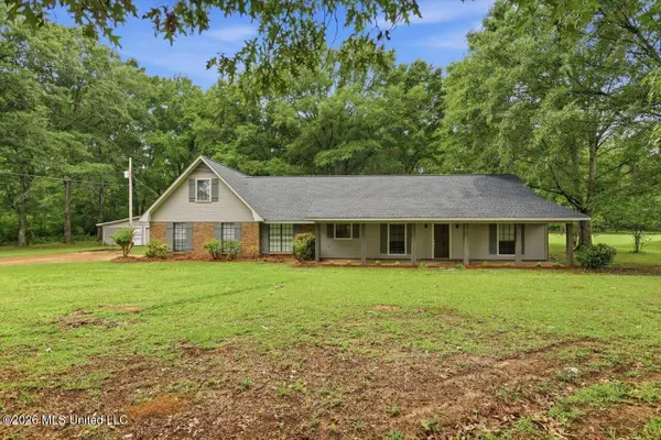 6122 Kaybrook Drive, Byram, MS 39272