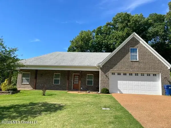 3174 Woodland Lake Drive, Hernando, MS 38632